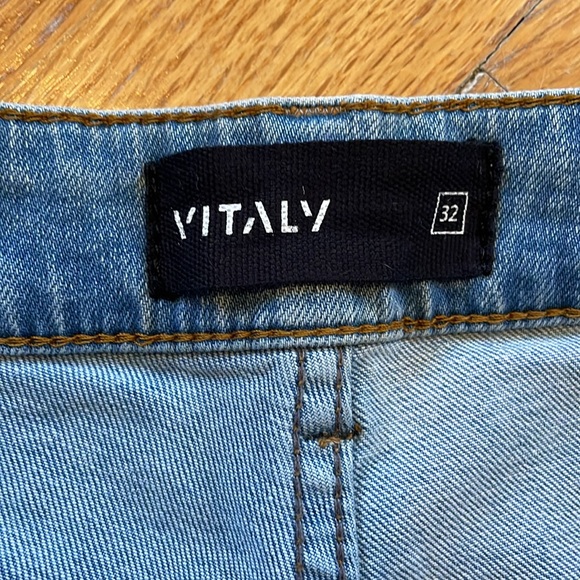 Vitaly light wash distressed jeans size 32 - Picture 5 of 9